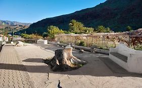 Casa De La Eterna Primavera